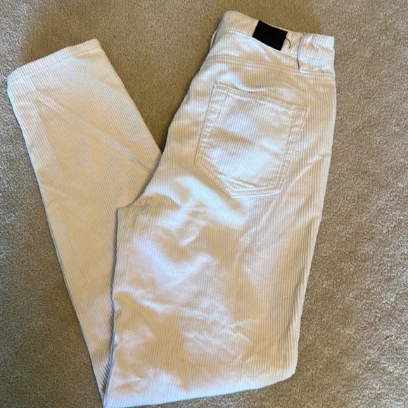 ☁️ BDG corduroy mom jean rare ecru cream color - Picture 4 of 4